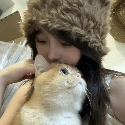 一个叫阿宝的男孩